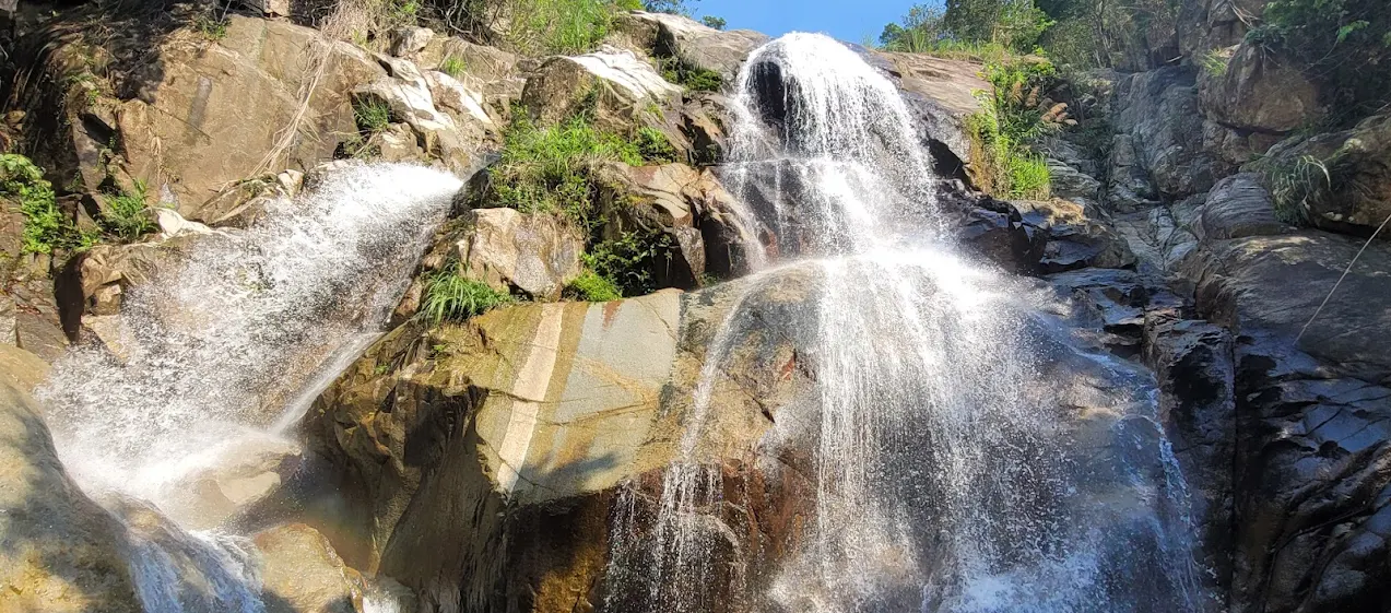 Tầng 2 - Khoảng nghỉ lý tưởng cho trekking và chụp ảnh
